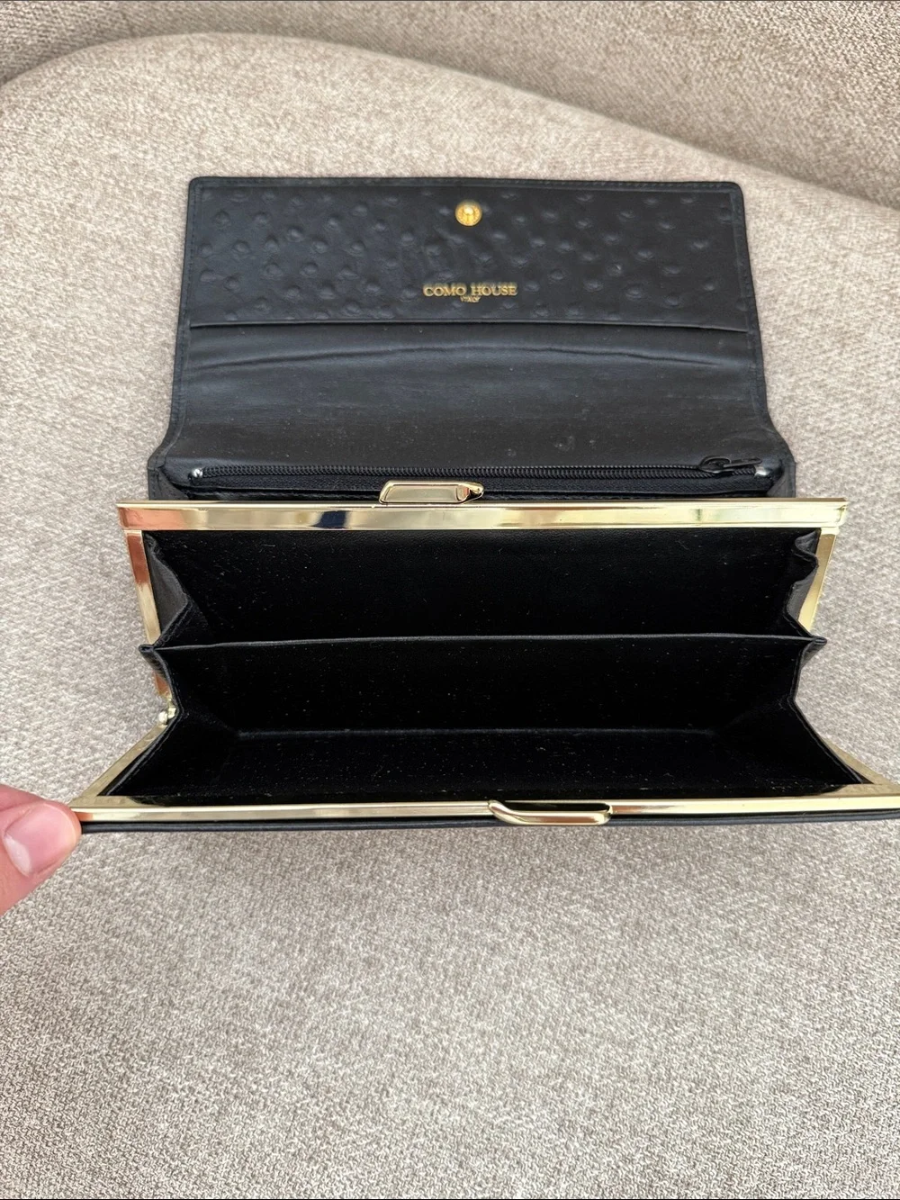 ITALIAN Black Ostrich-Texture Continental Wallet with Gold Emblem